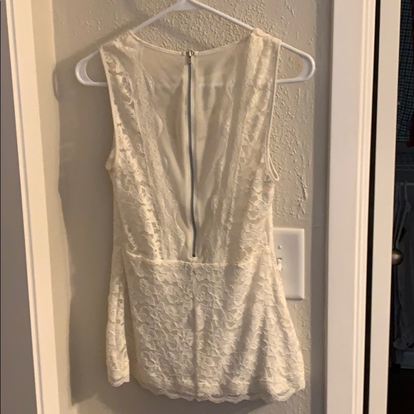 Express Lace Top - Picture 3 of 8